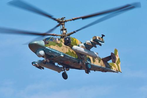 Вертолёты Ка-52 «Аллигаторы» в зоне СВО несут до 2 тонн ракет Вертолёты Ка-52 «Аллигаторы» в зоне СВО несут до 2 тонн ракет