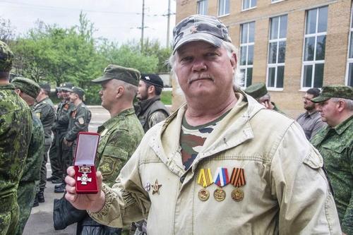 В Донецке погиб американец Рассел Бентли, воевавший за Россию В Донецке погиб американец Рассел Бентли, воевавший за Россию