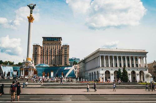 Экономист Вольф: просчет Запада привел к катастрофе для Киева Экономист Вольф: просчет Запада привел к катастрофе для Киева