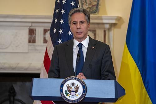 Блинкен: Украина переживает критический момент Блинкен: Украина переживает критический момент