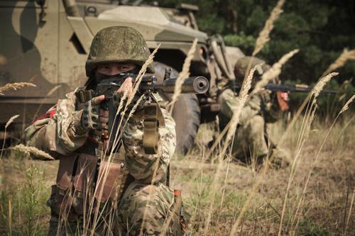 Группировка ВС РФ &laquo;Запад&raquo; заняла в ДНР более выгодные рубежи
