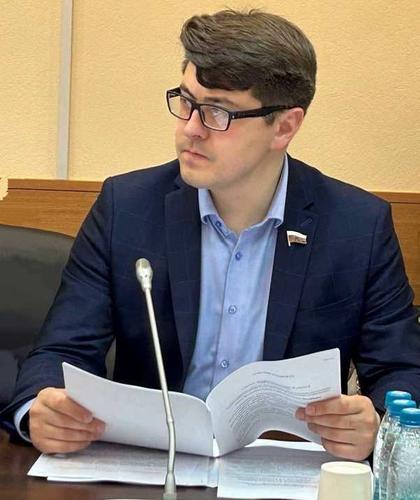 Депутат Государственной Думы Александр Спиридонов: «реклама таковой деятельности должна отсутствовать полностью» Депутат Государственной Думы Александр Спиридонов: «реклама таковой деятельности должна отсутствовать полностью»