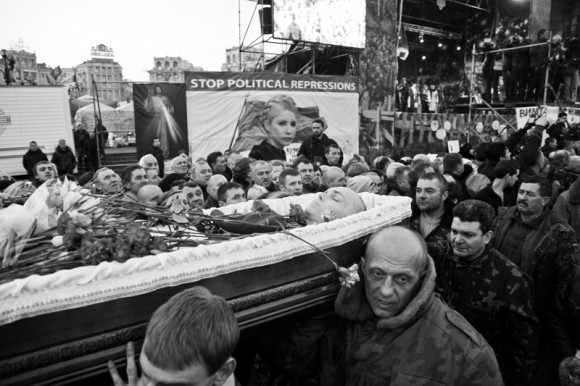 Прыжок в бездну: интервью с фотографом Павлом Волковым Прыжок в бездну: интервью с фотографом Павлом Волковым