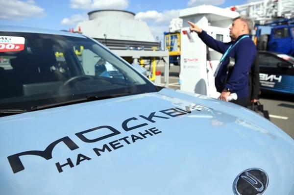 «Москвичей» газифицировали. Начинается выпуск газомоторных кроссоверов
«Москвичей» газифицировали. Начинается выпуск газомоторных кроссоверов