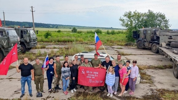 Победа бывшего мэра в борьбе с волонтером: политический маневр в Дмитровске Победа бывшего мэра в борьбе с волонтером: политический маневр в Дмитровске