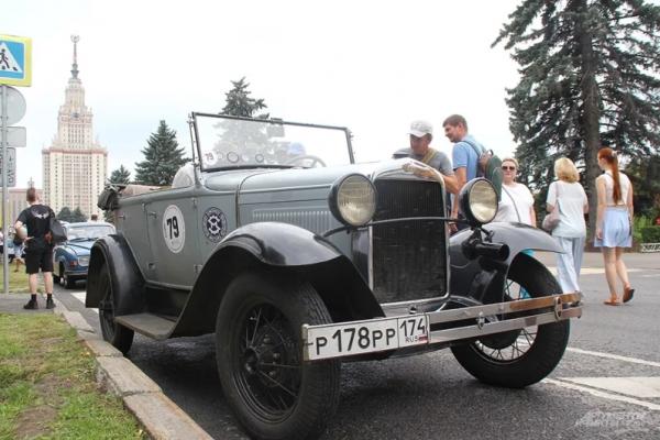Раритеты из металлолома. В Москве показали лучшие старинные автомобили
Раритеты из металлолома. В Москве показали лучшие старинные автомобили