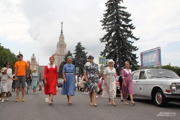 Раритеты из металлолома. В Москве показали лучшие старинные автомобили
Раритеты из металлолома. В Москве показали лучшие старинные автомобили