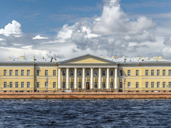 Что скрывала 300-летняя РАН: санкт-петербургские историки раскрыли вековые тайны академии