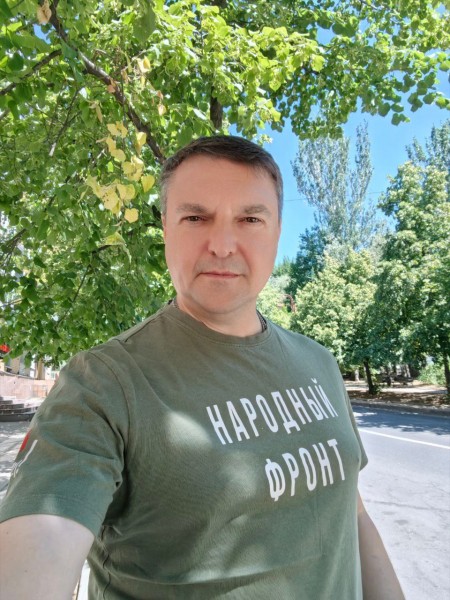 Артист в камуфляже: Руслан Банковский о поддержке военных Артист в камуфляже: Руслан Банковский о поддержке военных