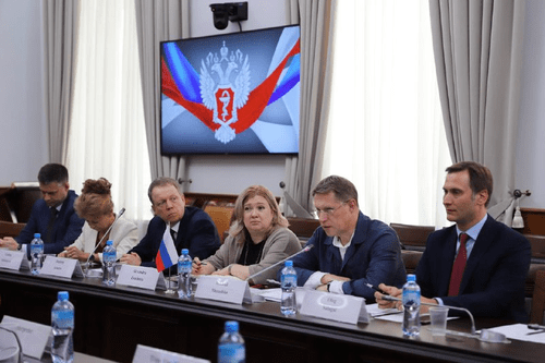 Россия продолжает развивать сотрудничество с Вьетнамом в сфере здравоохранения Россия продолжает развивать сотрудничество с Вьетнамом в сфере здравоохранения