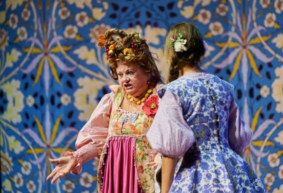 Ирина Муравьева увезла из Благовещенска, награды, подарки и признание в любви... Ирина Муравьева увезла из Благовещенска, награды, подарки и признание в любви...