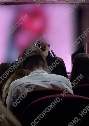Видевшие фильм подростки рассказали, что многие во время просмотра закрывали глаза и отворачивались, некоторым стало плохо Видевшие фильм подростки рассказали, что многие во время просмотра закрывали глаза и отворачивались, некоторым стало плохо