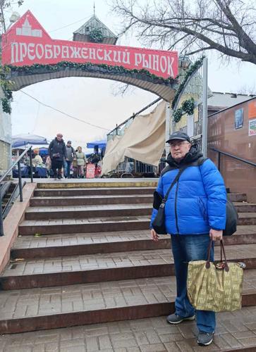 Нужно ли покупателю «облагораживание» рынка, ведь новый крытый рынок подразумевает существенный рост цен Нужно ли покупателю «облагораживание» рынка, ведь новый крытый рынок подразумевает существенный рост цен
