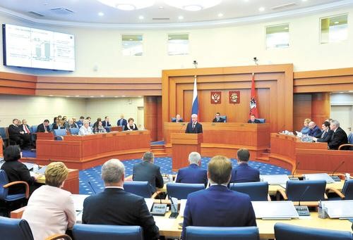 Бюджет Москвы сохраняет социальную направленность Бюджет Москвы сохраняет социальную направленность
