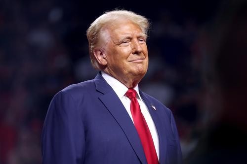 Харизма и аттракция Дональда Трампа должны ему помочь договориться с Россией Харизма и аттракция Дональда Трампа должны ему помочь договориться с Россией