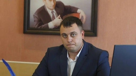 Премия за выдающиеся достижения: как чиновники превращают городской бюджет в личный карман Премия за выдающиеся достижения: как чиновники превращают городской бюджет в личный карман