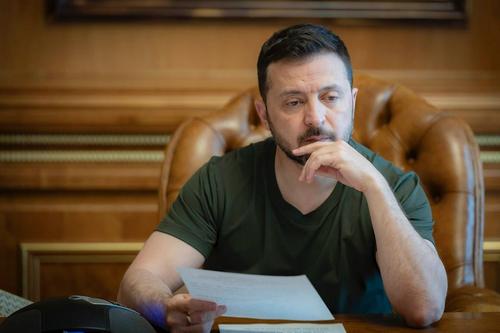 Журналистка Панченко: Зеленский даже не нашел в себе силы провести выборы Журналистка Панченко: Зеленский даже не нашел в себе силы провести выборы