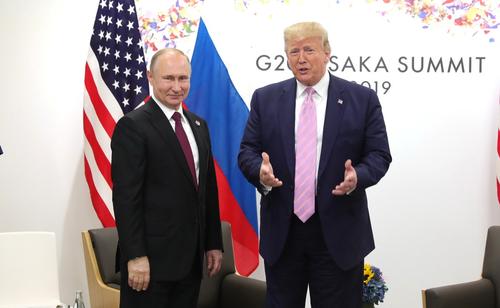 Bloomberg узнал о сроках предполагаемой встречи Путина и Трампа в Саудовской Аравии Bloomberg узнал о сроках предполагаемой встречи Путина и Трампа в Саудовской Аравии