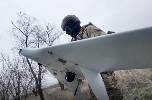 Расчёт БПЛА новороссийских десантников скорректировал огонь артиллерии по колонне бронетехники ВСУ в Запорожской области Расчёт БПЛА новороссийских десантников скорректировал огонь артиллерии по колонне бронетехники ВСУ в Запорожской области