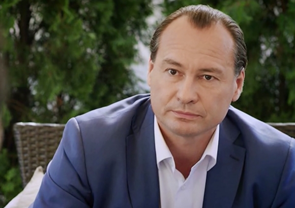 «Патриотические скрепы России» во многом перекликаются с Указом Президента о национальных ценностях или так называемых скрепах «Патриотические скрепы России» во многом перекликаются с Указом Президента о национальных ценностях или так называемых скрепах