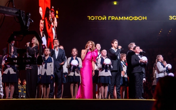 Концерт лауреатов Премии &laquo;Золотой Граммофон&raquo; в Северной столице дал старт череде мероприятий, посвященных 80-летию Великой Победы