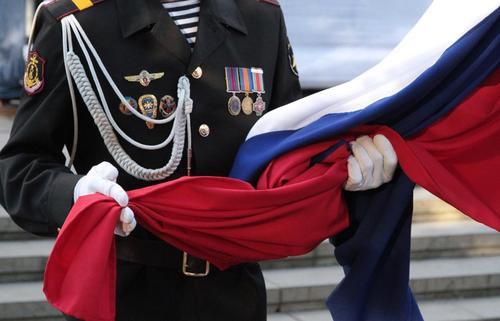 «Патриотические скрепы России» во многом перекликаются с Указом Президента о национальных ценностях или так называемых скрепах «Патриотические скрепы России» во многом перекликаются с Указом Президента о национальных ценностях или так называемых скрепах
