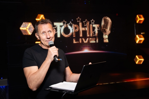 Дмитрий Колдун, Катя Лель, 5sta FAmily, Betsy, Егор Шип исполнили свои новые хиты на Top Hit Live Дмитрий Колдун, Катя Лель, 5sta FAmily, Betsy, Егор Шип исполнили свои новые хиты на Top Hit Live