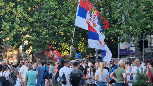 Стеван Гайич: События в Сербии — общенародное восстание против антинародной криминальной натовской власти Стеван Гайич: События в Сербии — общенародное восстание против антинародной криминальной натовской власти