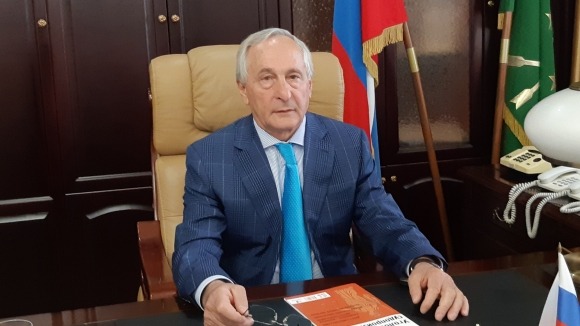 Миллиарды под судебными мантиями: «гидре коррупции рубят головы» Миллиарды под судебными мантиями: «гидре коррупции рубят головы»