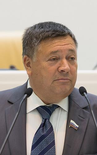 Экс-министр труда и бывший сенатор Калашников избит и ограблен? Экс-министр труда и бывший сенатор Калашников избит и ограблен?