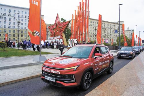 По маршрутам памяти: в Москве стартовал марафон «Города-герои – города Героев» По маршрутам памяти: в Москве стартовал марафон «Города-герои – города Героев»