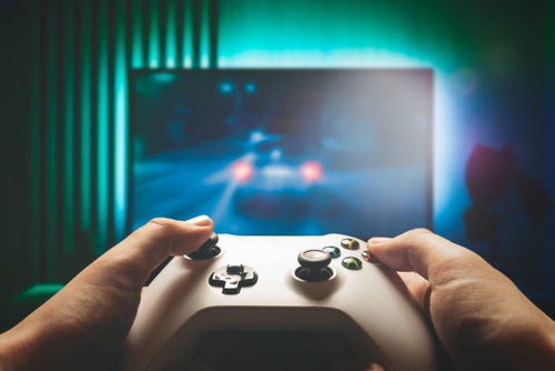 Sony готовит портативную консоль, мощнее PS5 и с функциями Nintendo Switch Sony готовит портативную консоль, мощнее PS5 и с функциями Nintendo Switch
