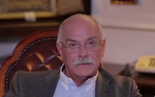 Михалков ответил Собчак, обвинившей его в доносе о «голой вечеринке» Михалков ответил Собчак, обвинившей его в доносе о «голой вечеринке»