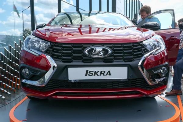 Скоро на дорогах. Эксперт Моржаретто рассказал о новой Lada Iskra
Скоро на дорогах. Эксперт Моржаретто рассказал о новой Lada Iskra