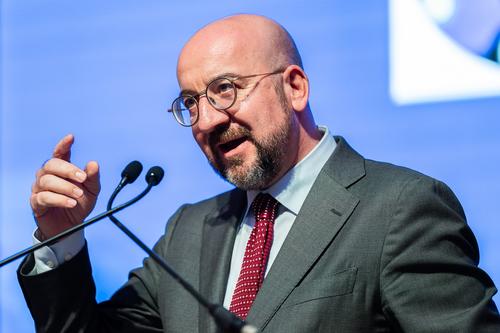 Евросоюз выразил соболезнования в связи с гибелью президента и главы МИД Ирана Евросоюз выразил соболезнования в связи с гибелью президента и главы МИД Ирана